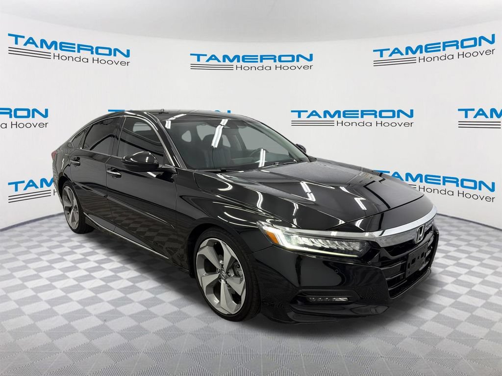 Used 2018 Honda Accord Touring image 7