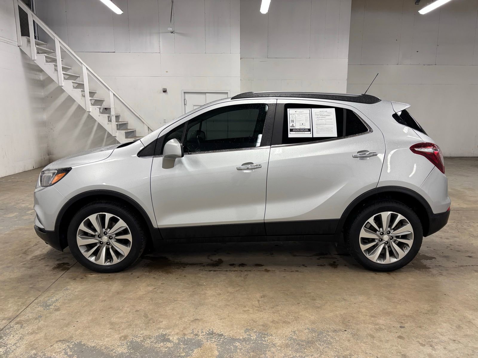 Used 2020 Buick Encore Preferred w/ Safety Package FWD image 4