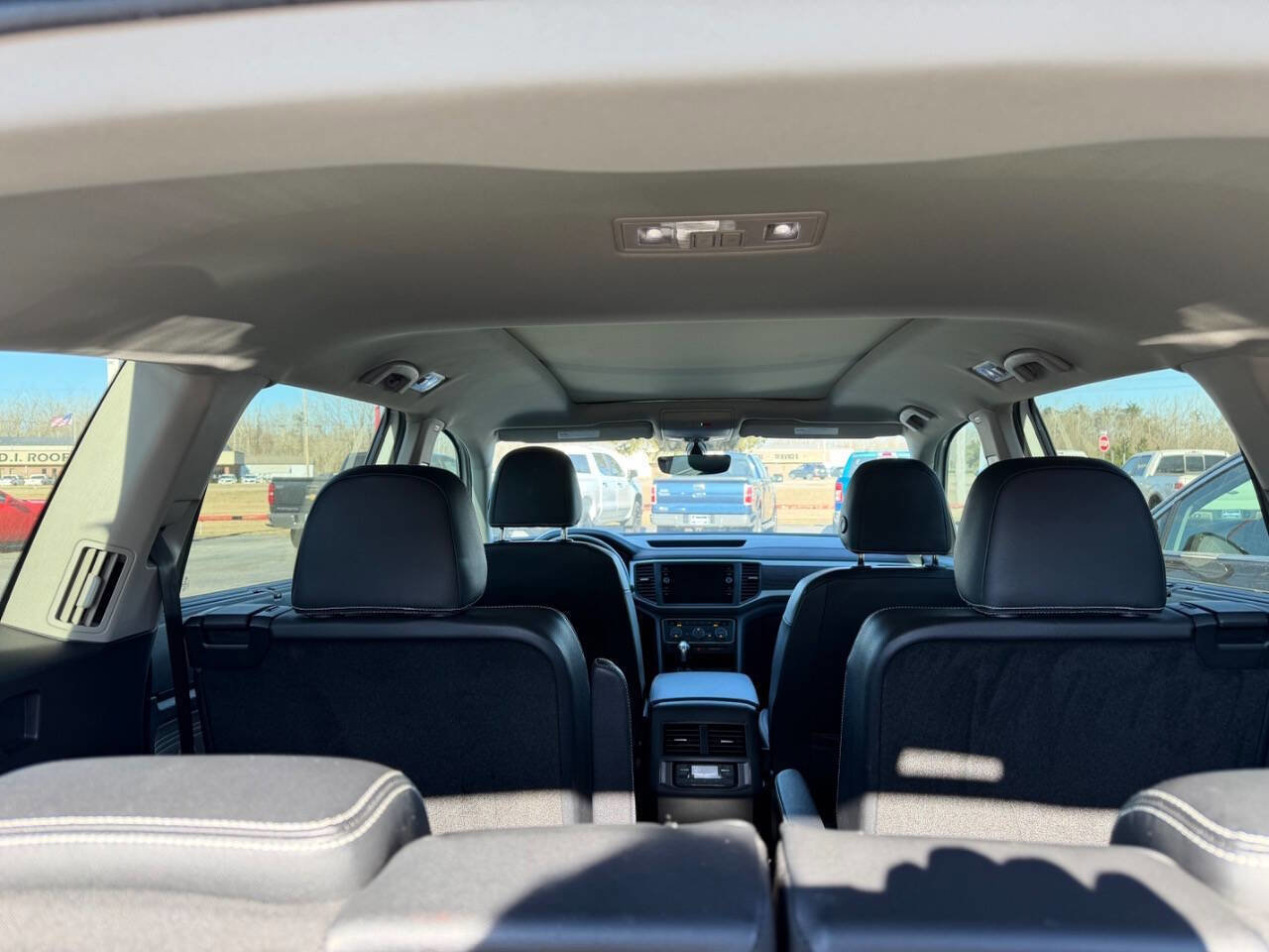 Used 2021 Volkswagen Atlas SE image 9