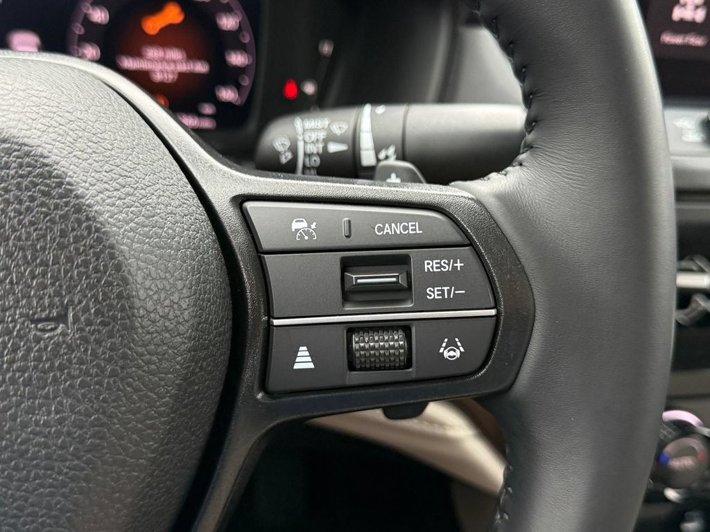 Used 2024 Honda Accord EX-L image 21