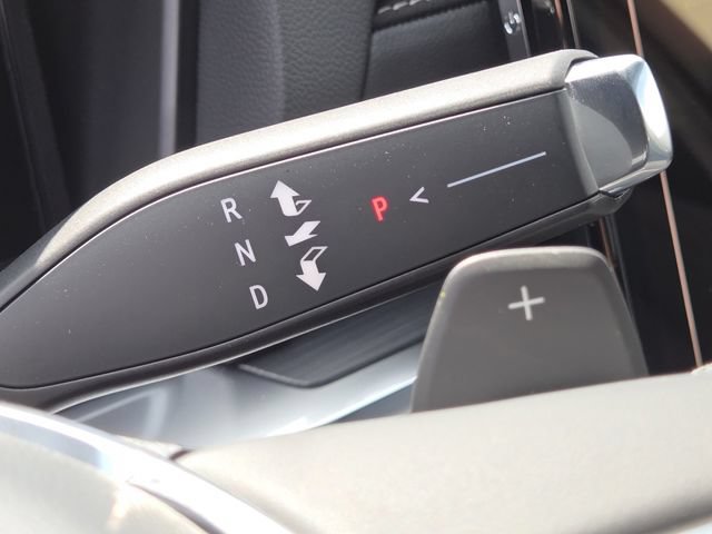 New 2027 GMC Terrain Elevation w/ Elevation Premium Package FWD image 30