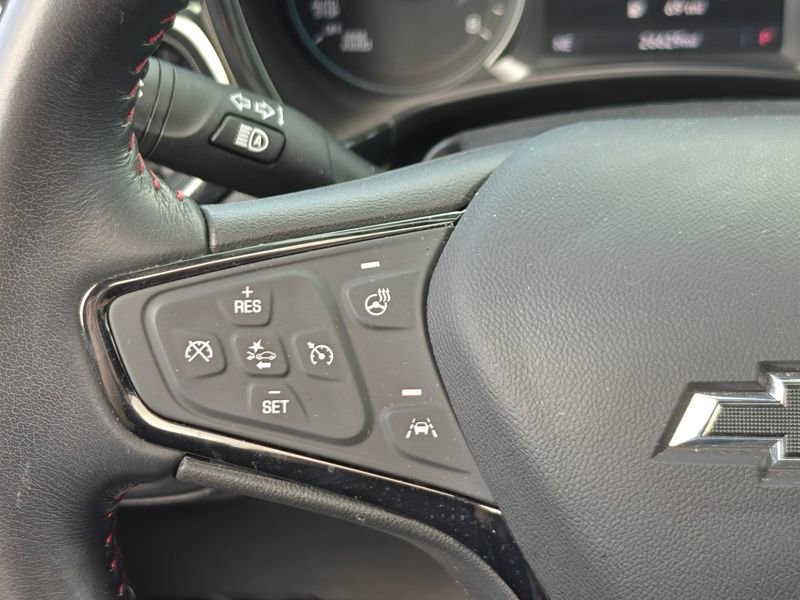 Used 2022 Chevrolet Equinox RS w/ RS Leather Package image 32