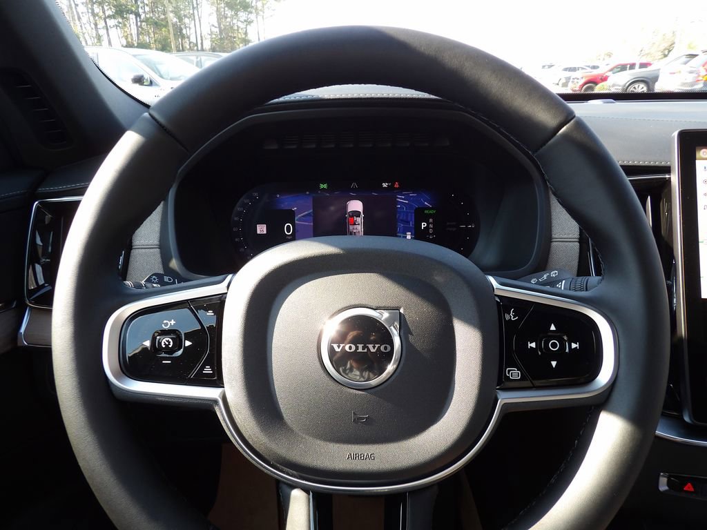 New 2026 Volvo XC90 T8 Plus w/ Protection Package Premier AWD/4WD image 15