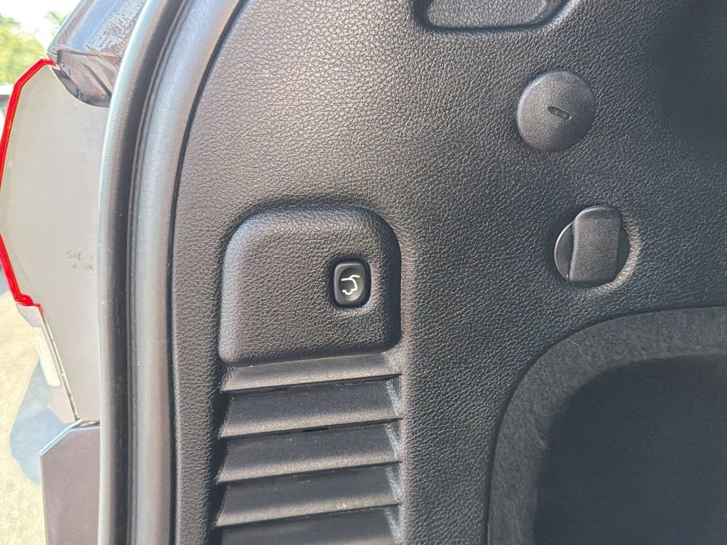 Used 2019 Jeep Grand Cherokee Limited RWD image 15