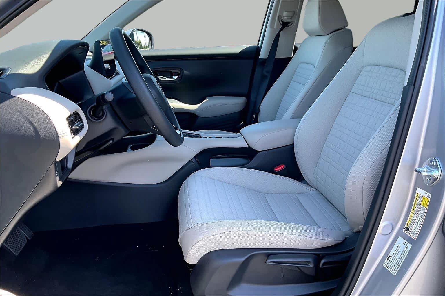 New 2027 Honda HR-V LX image 9