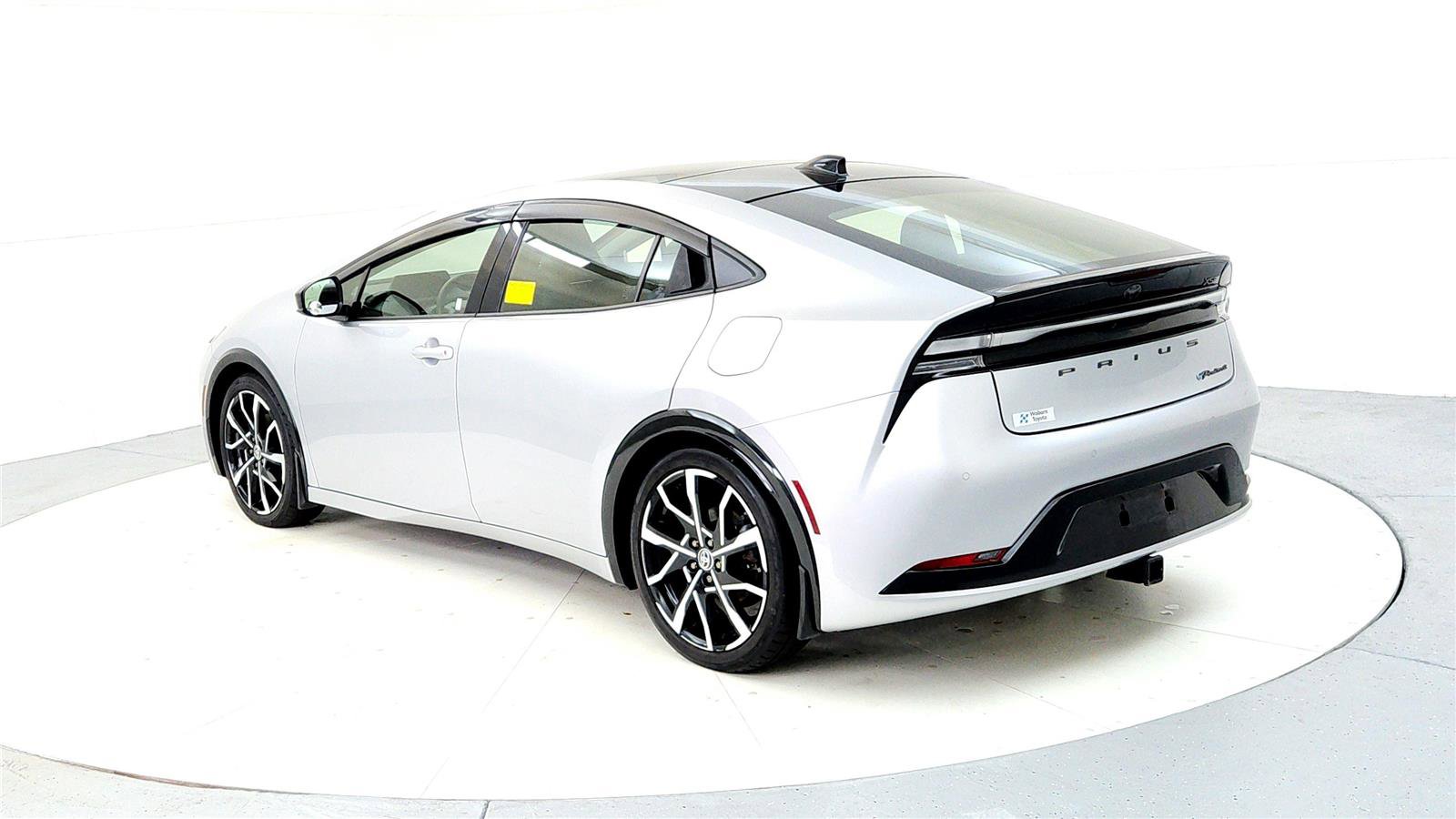 Certified 2024 Toyota Prius Prime image 4