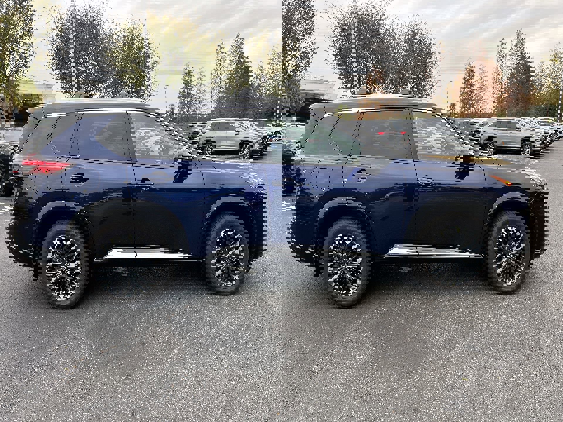 Used 2025 Nissan Rogue Platinum w/ Platinum Premium Package image 10