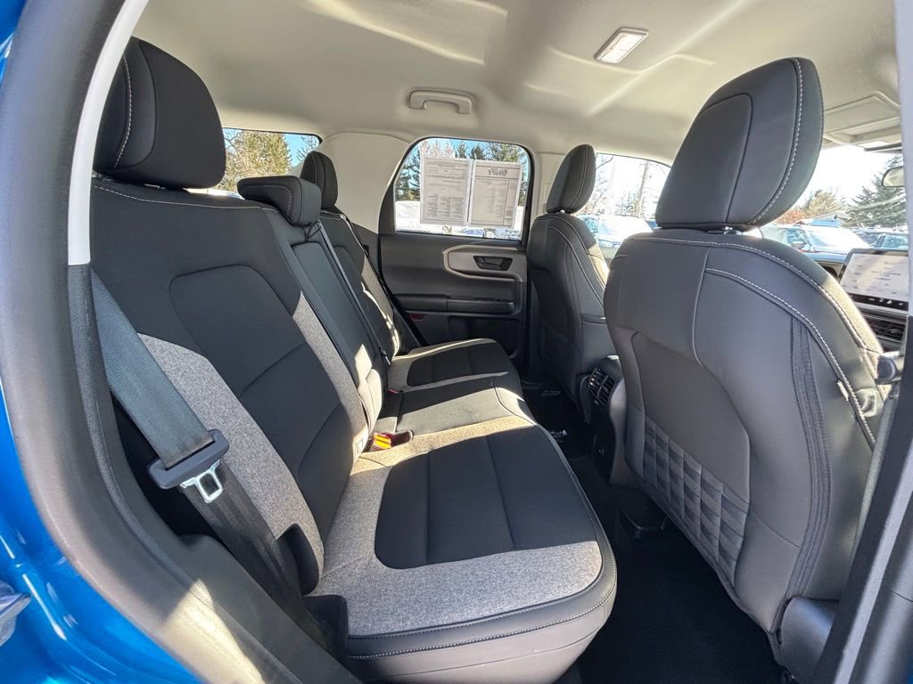 Used 2025 Ford Bronco Sport Big Bend image 17