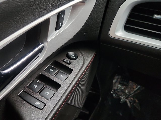 Used 2014 Chevrolet Equinox LT w/ Driver Convenience Package FWD image 34