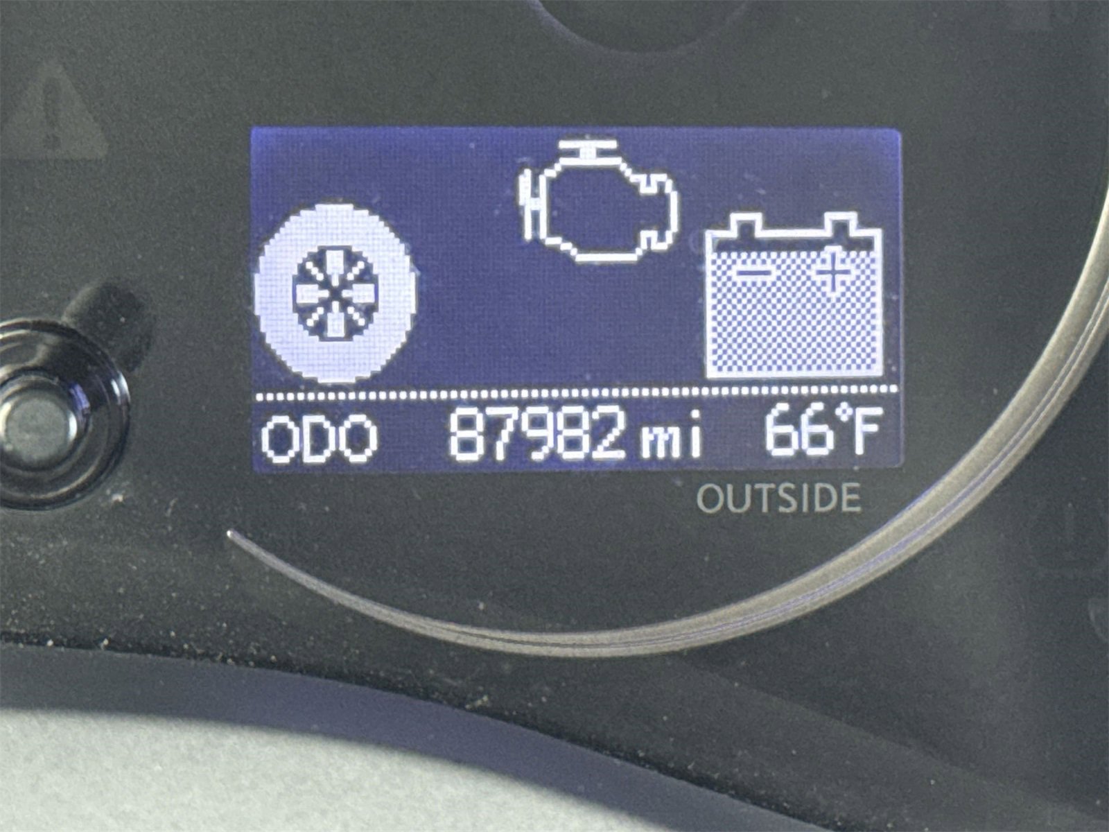 Used 2015 Lexus CT 200h image 23