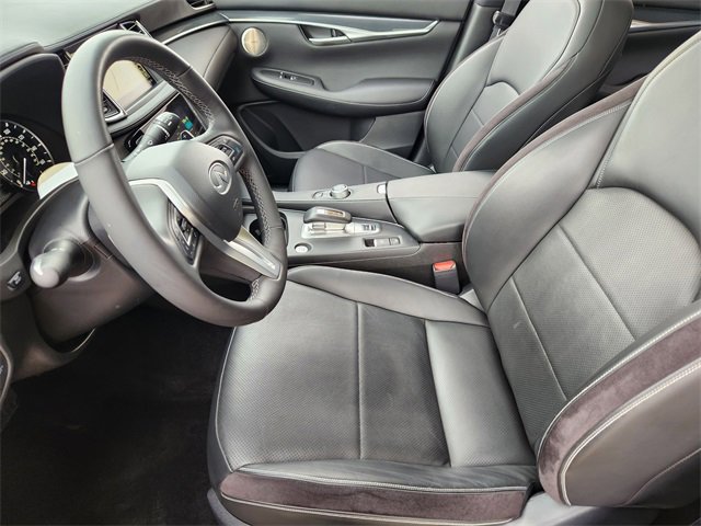 Used 2023 INFINITI QX50 Sport image 13