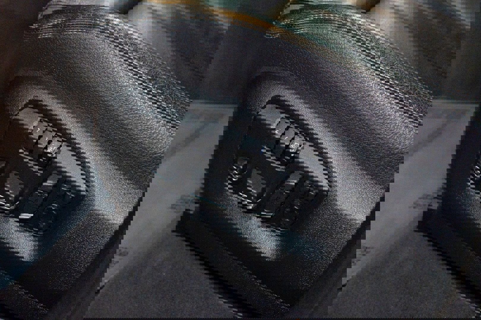 Used 2018 BMW X5 xDrive50i w/ M Sport Package image 19