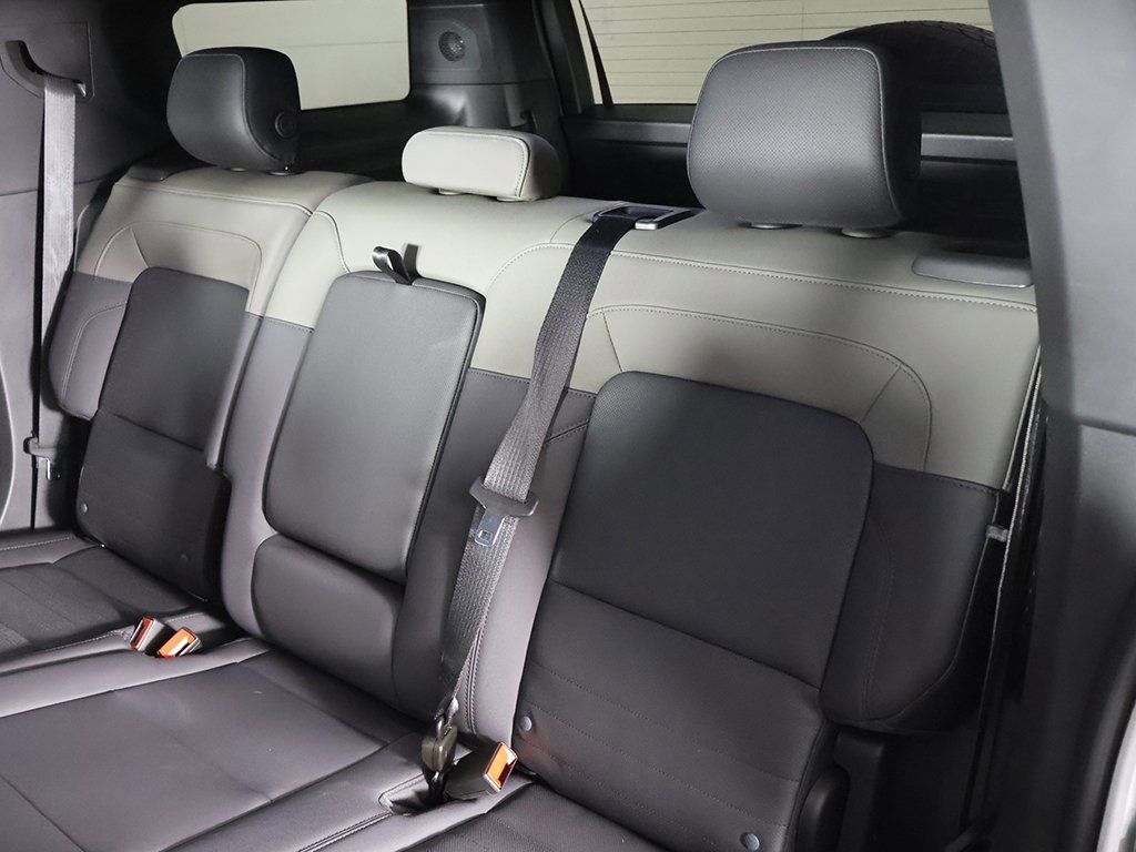 Used 2024 GMC Hummer EV 3X w/ LPO, Illumination Package image 32