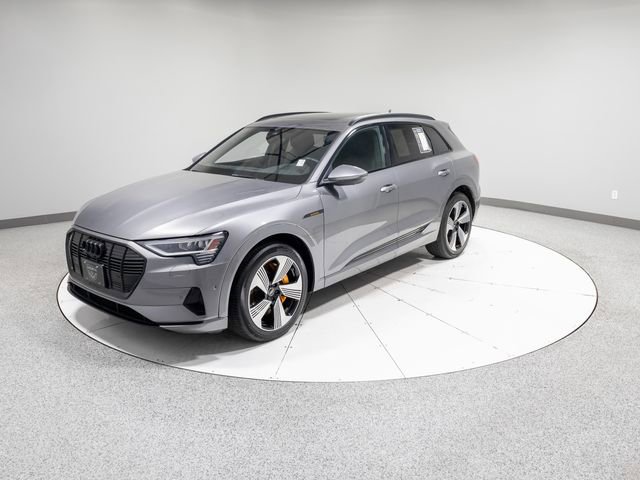 Used 2022 Audi e-tron Premium Plus w/ Premium Plus Package image 33