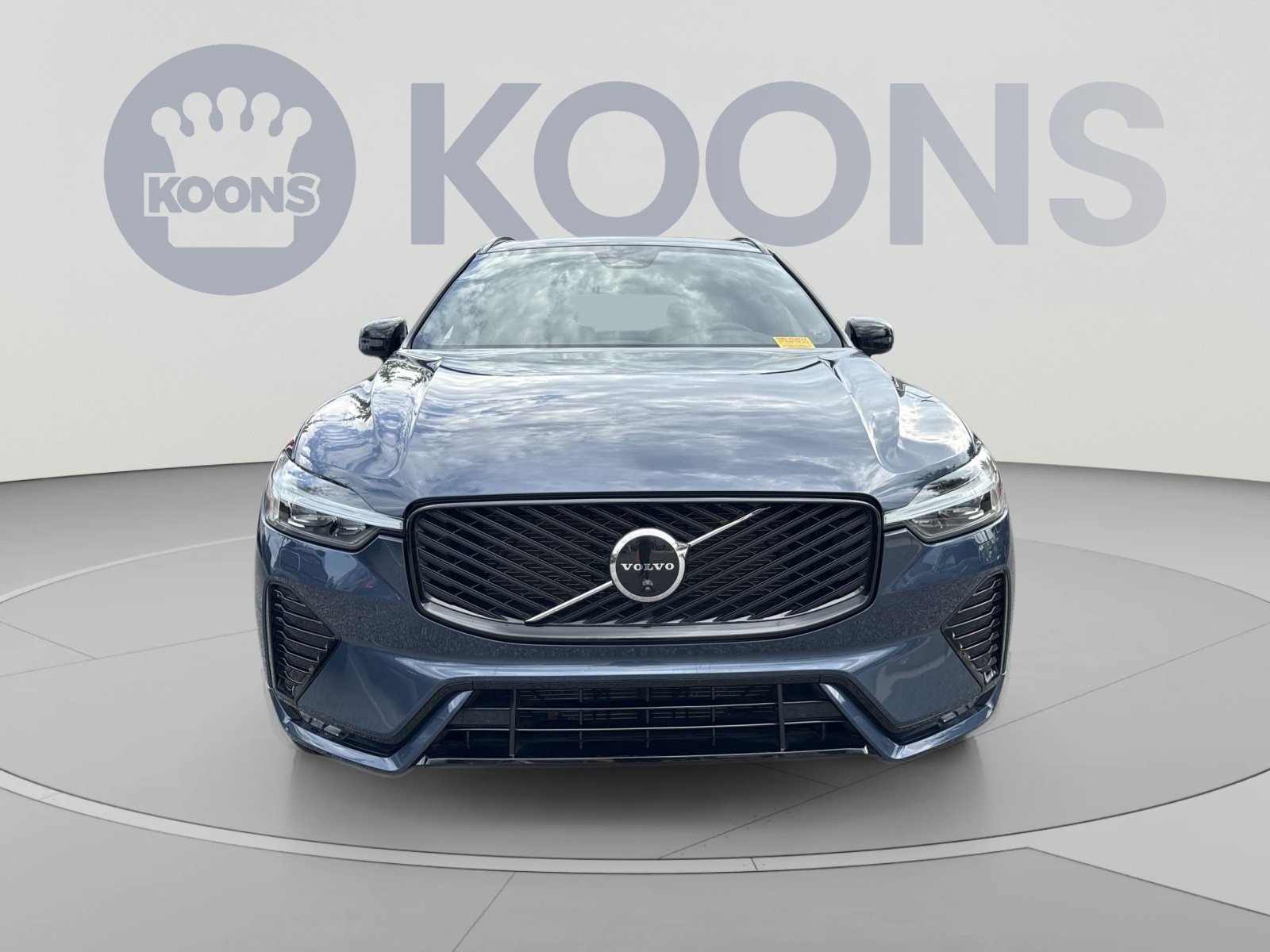 Certified 2026 Volvo XC60 B5 Plus AWD/4WD image 11