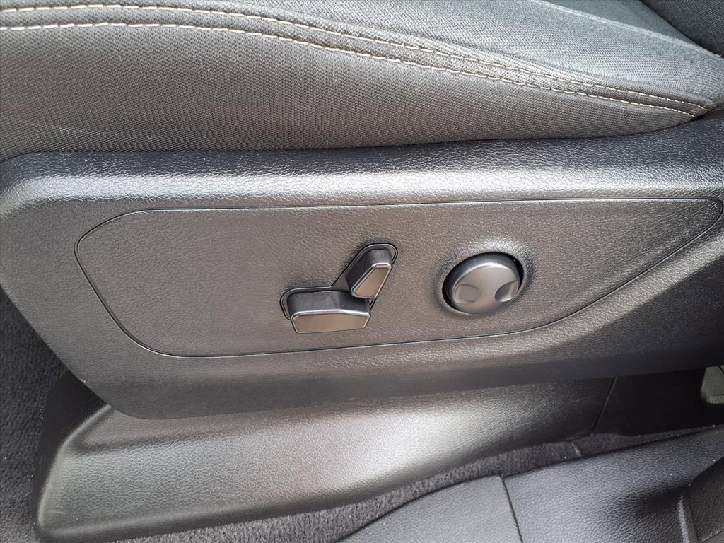 Used 2025 RAM 1500 Big Horn image 5