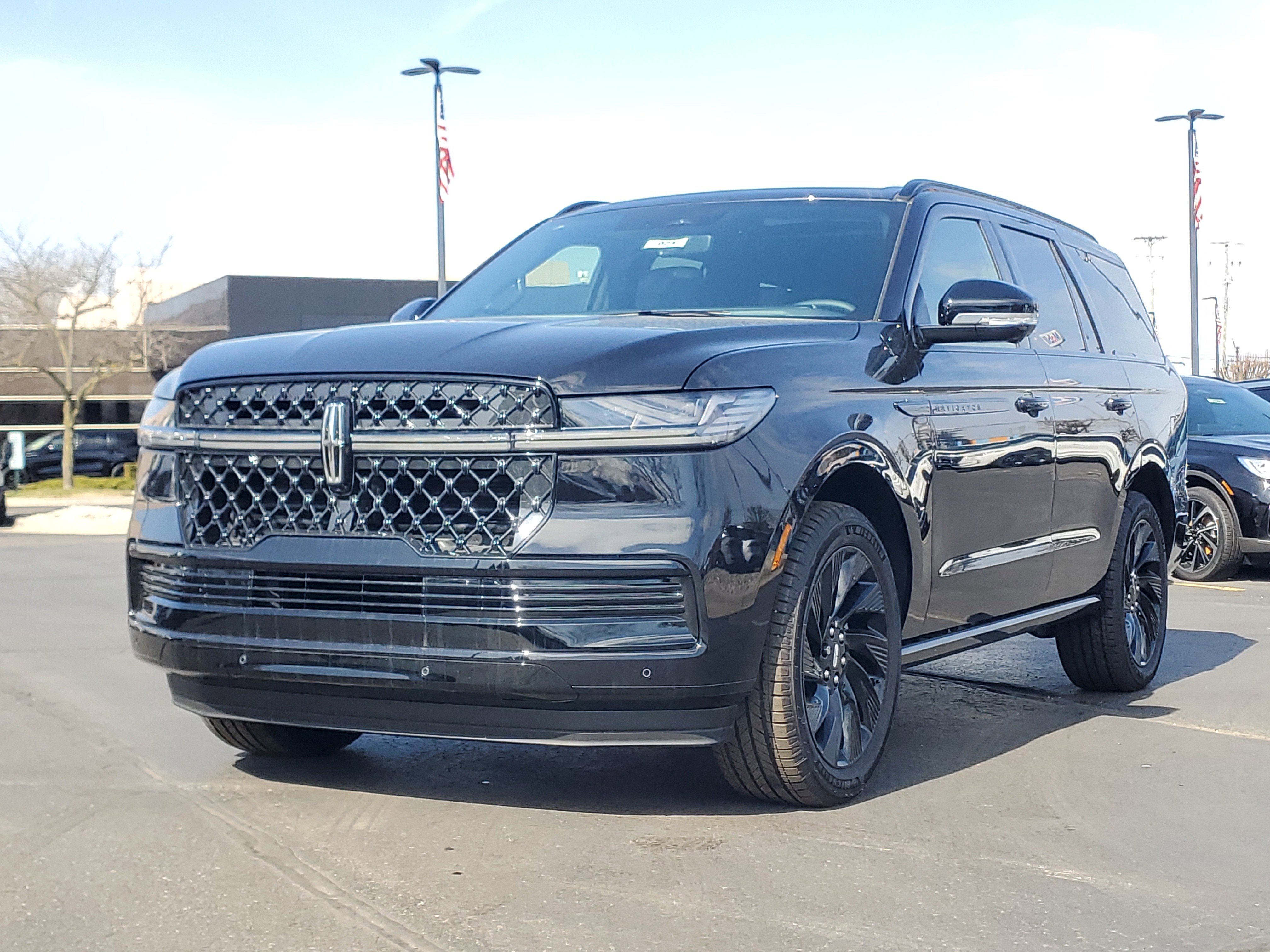 New 2026 Lincoln Navigator Reserve w/ Jet Appearance Package video 2