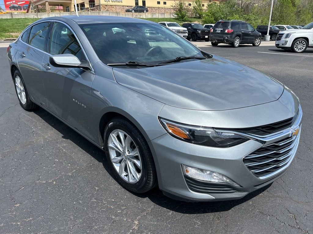 Used 2024 Chevrolet Malibu LT FWD image 3