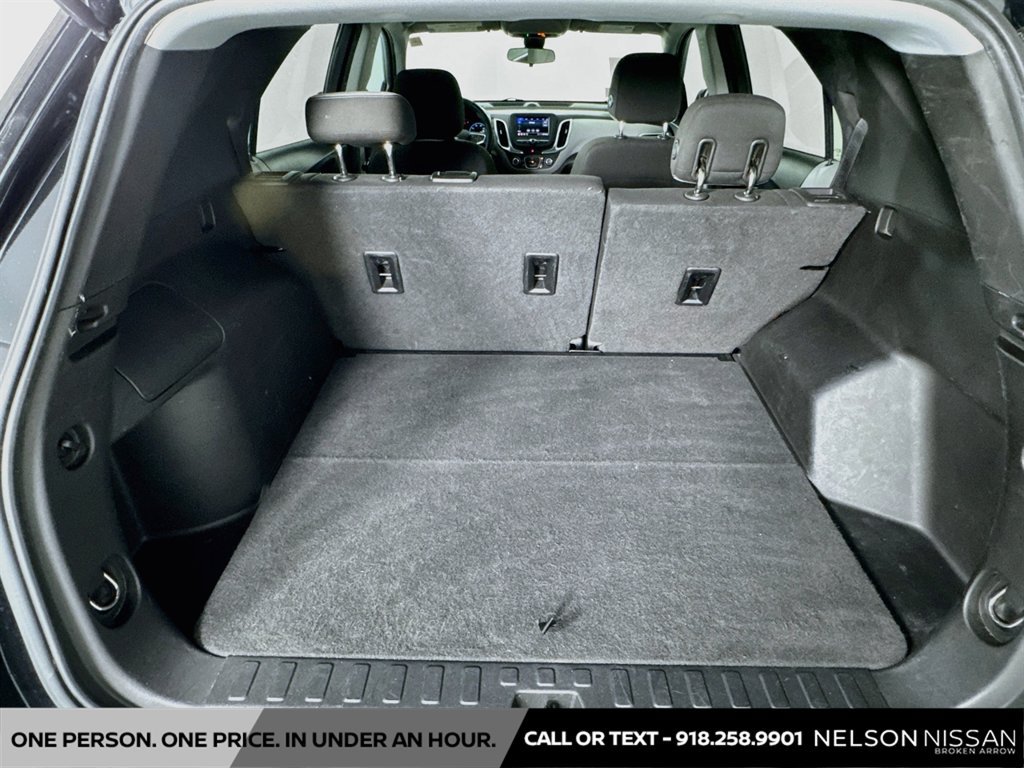 Used 2020 Chevrolet Equinox LS w/ LS Convenience Package FWD image 24