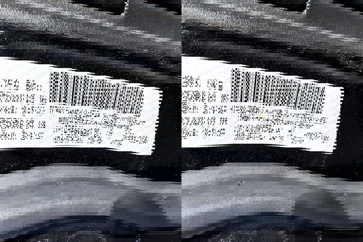 Used 2015 Jeep Grand Cherokee Limited w/ Luxury Group II image 30