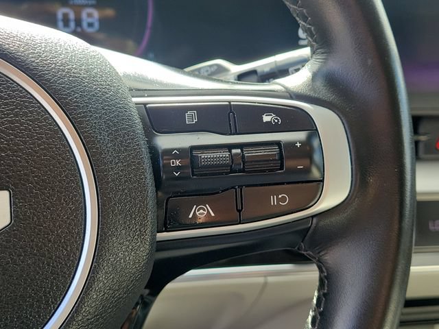 Used 2025 Kia Sportage EX FWD image 29
