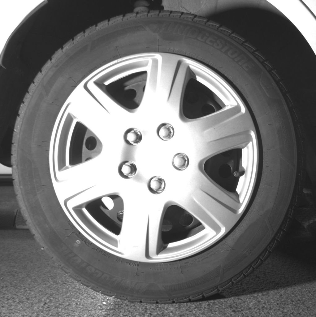 Used 2017 Nissan Versa Note SV FWD image 13