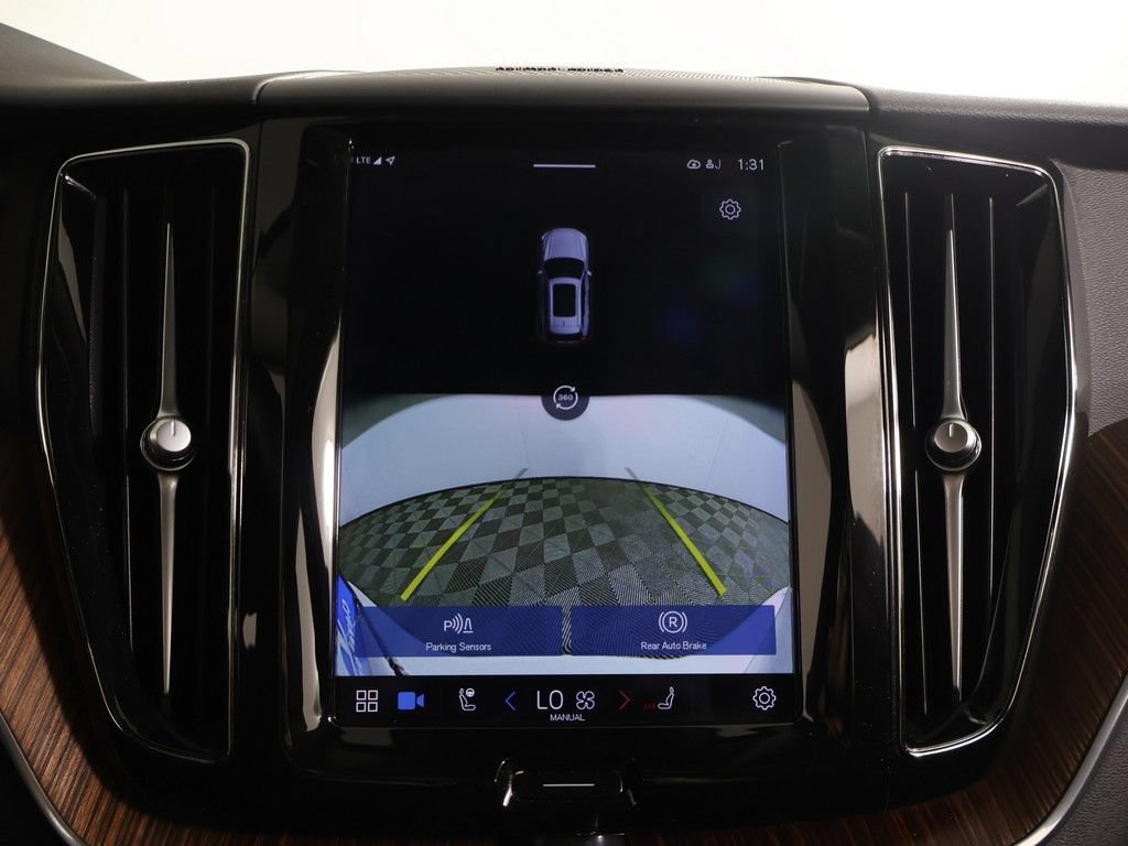 Used 2023 Volvo XC60 B5 Plus w/ Climate Package AWD/4WD image 51