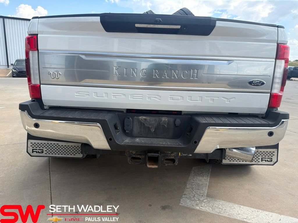 Used 2017 Ford F350 King Ranch w/ King Ranch Ultimate Package AWD/4WD image 4