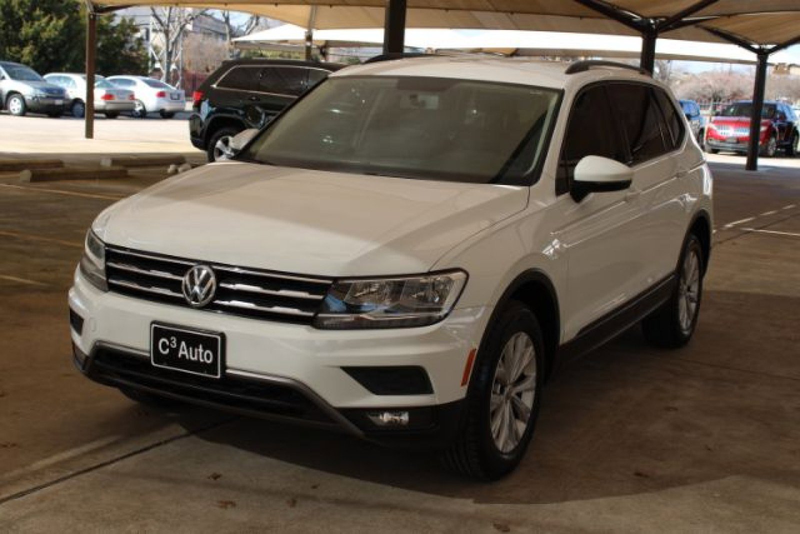 Used 2018 Volkswagen Tiguan S w/ Front Fog Lights Package image 3