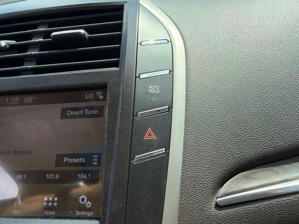 Used 2019 Lincoln MKC Reserve w/ MKC Climate Package FWD image 38