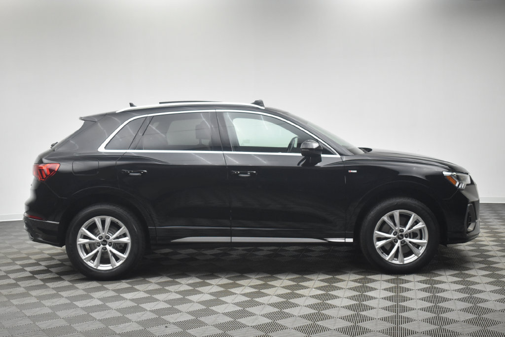 Used 2022 Audi Q3 2.0T Premium Plus AWD/4WD image 9