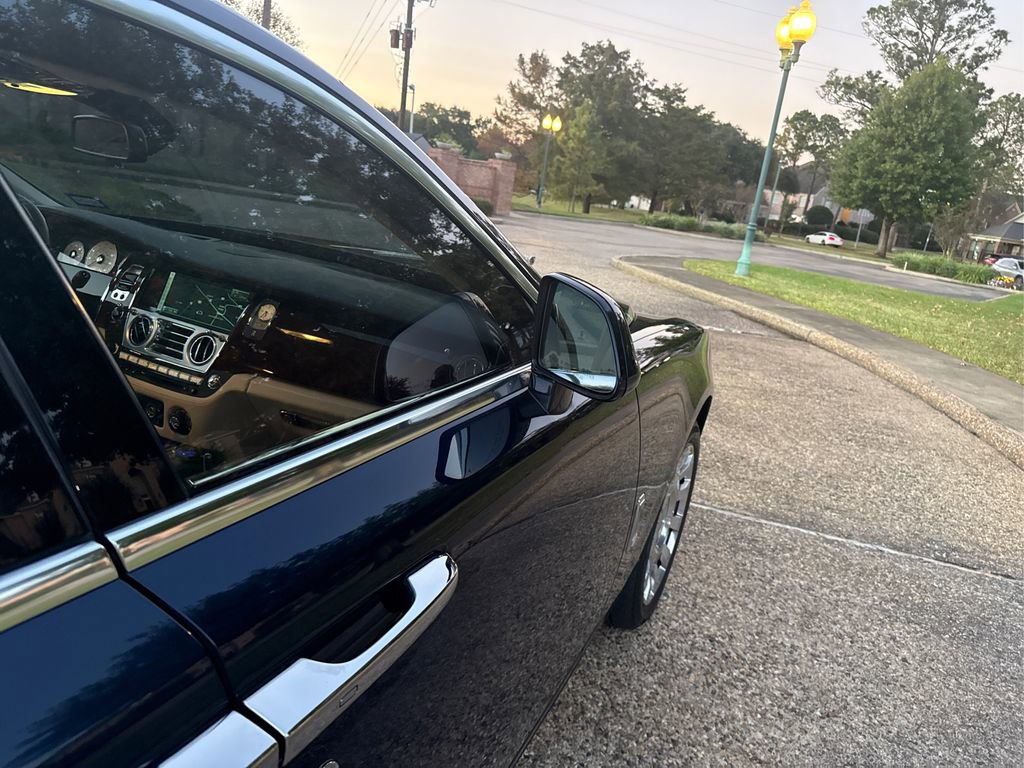 Used 2015 Rolls-Royce Ghost image 29