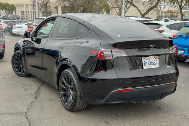 Used 2021 Tesla Model Y Long Range image 7