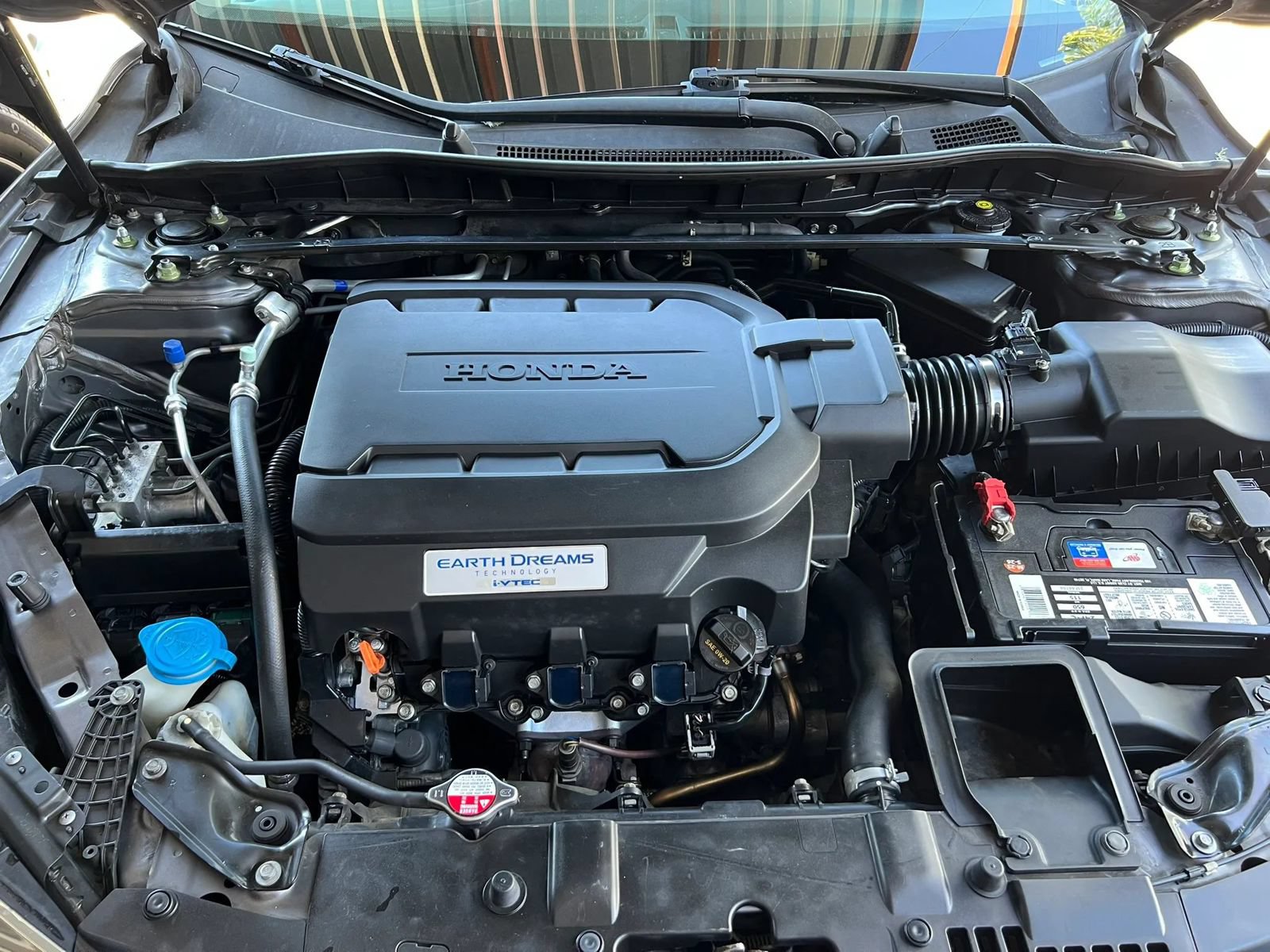 Used 2017 Honda Accord EX-L image 24