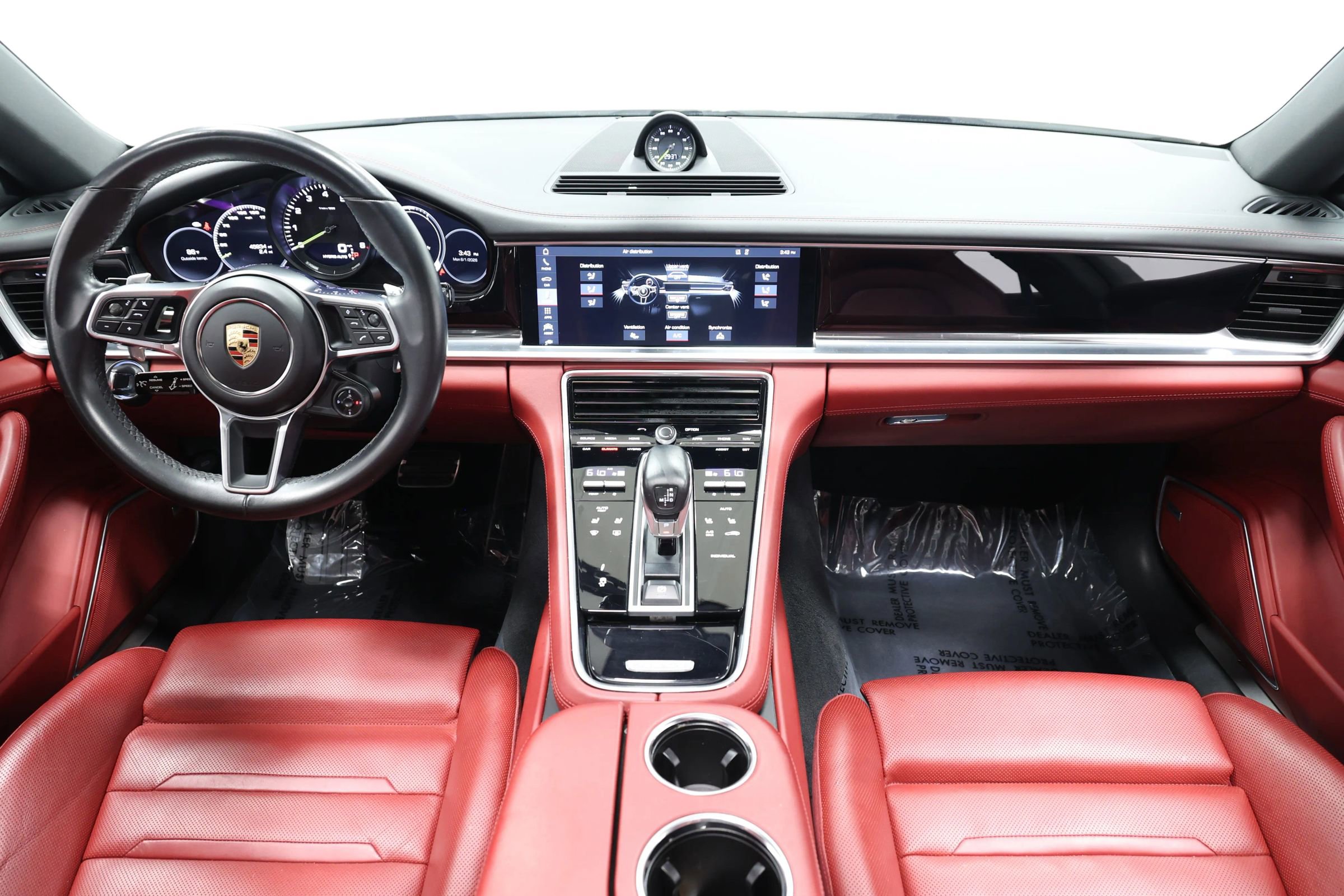 Used 2019 Porsche Panamera 4 AWD/4WD image 54