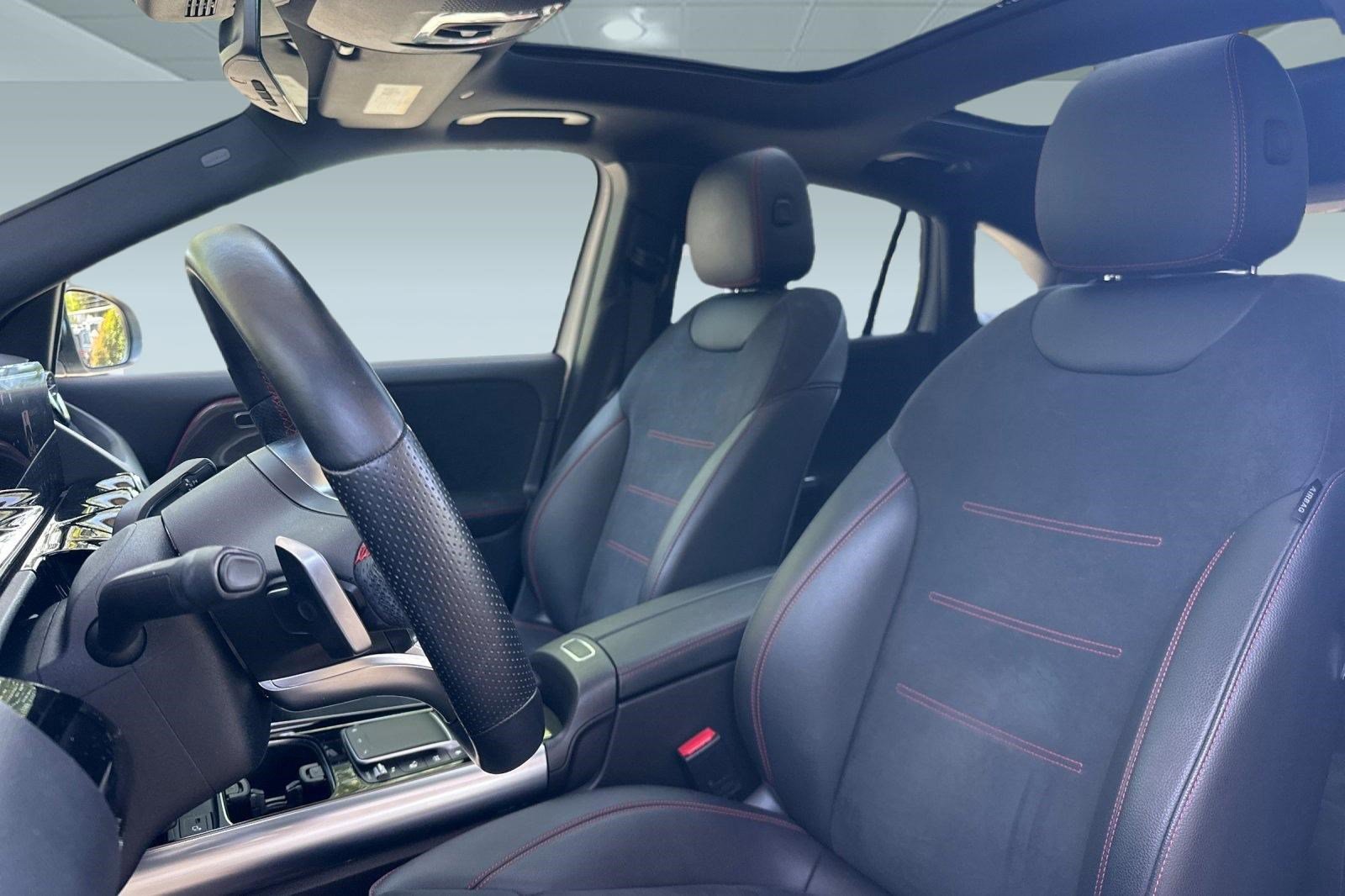 Certified 2022 Mercedes-Benz GLA 250 4MATIC image 23