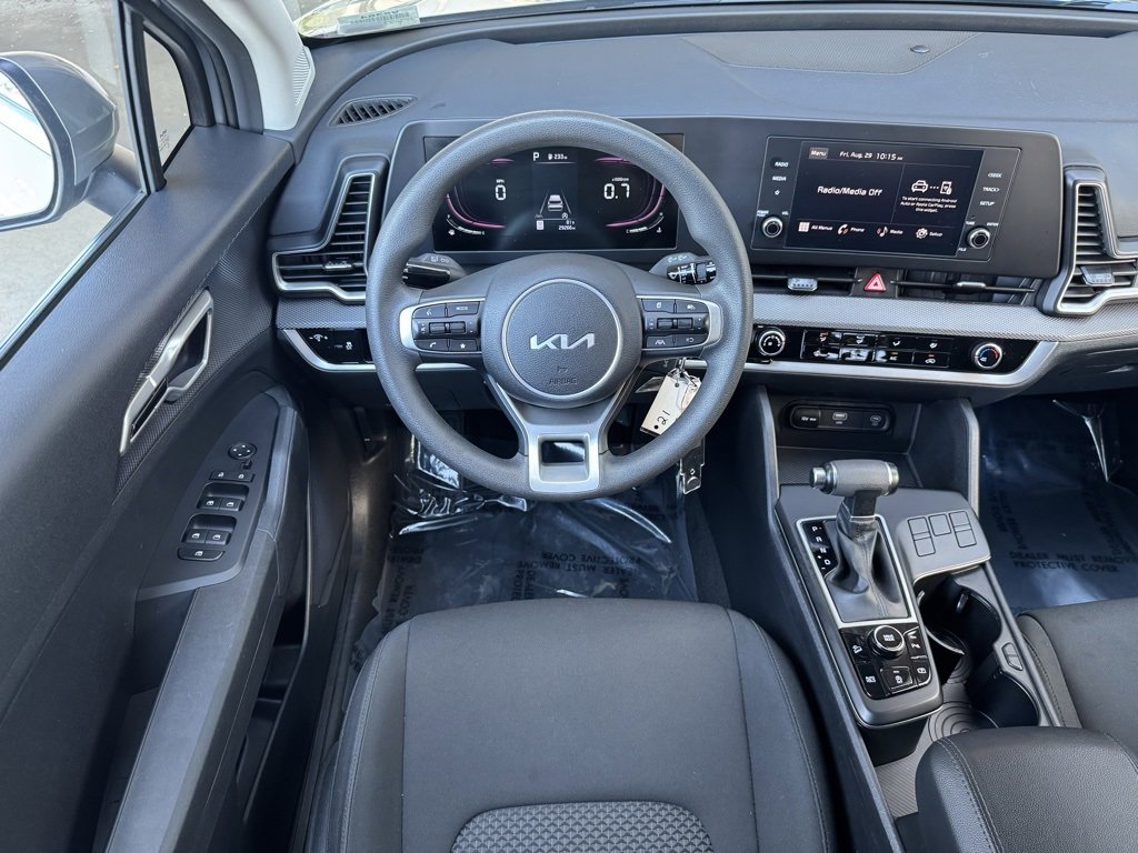 Used 2024 Kia Sportage LX image 17