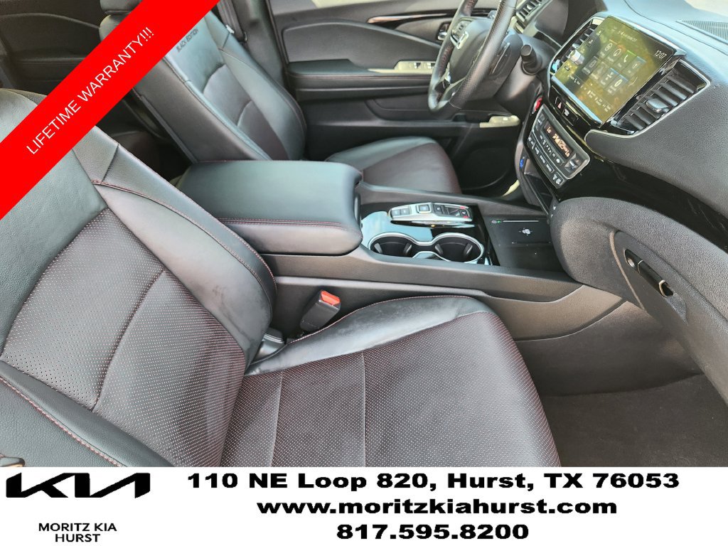 Used 2025 Honda Ridgeline Black Edition image 19