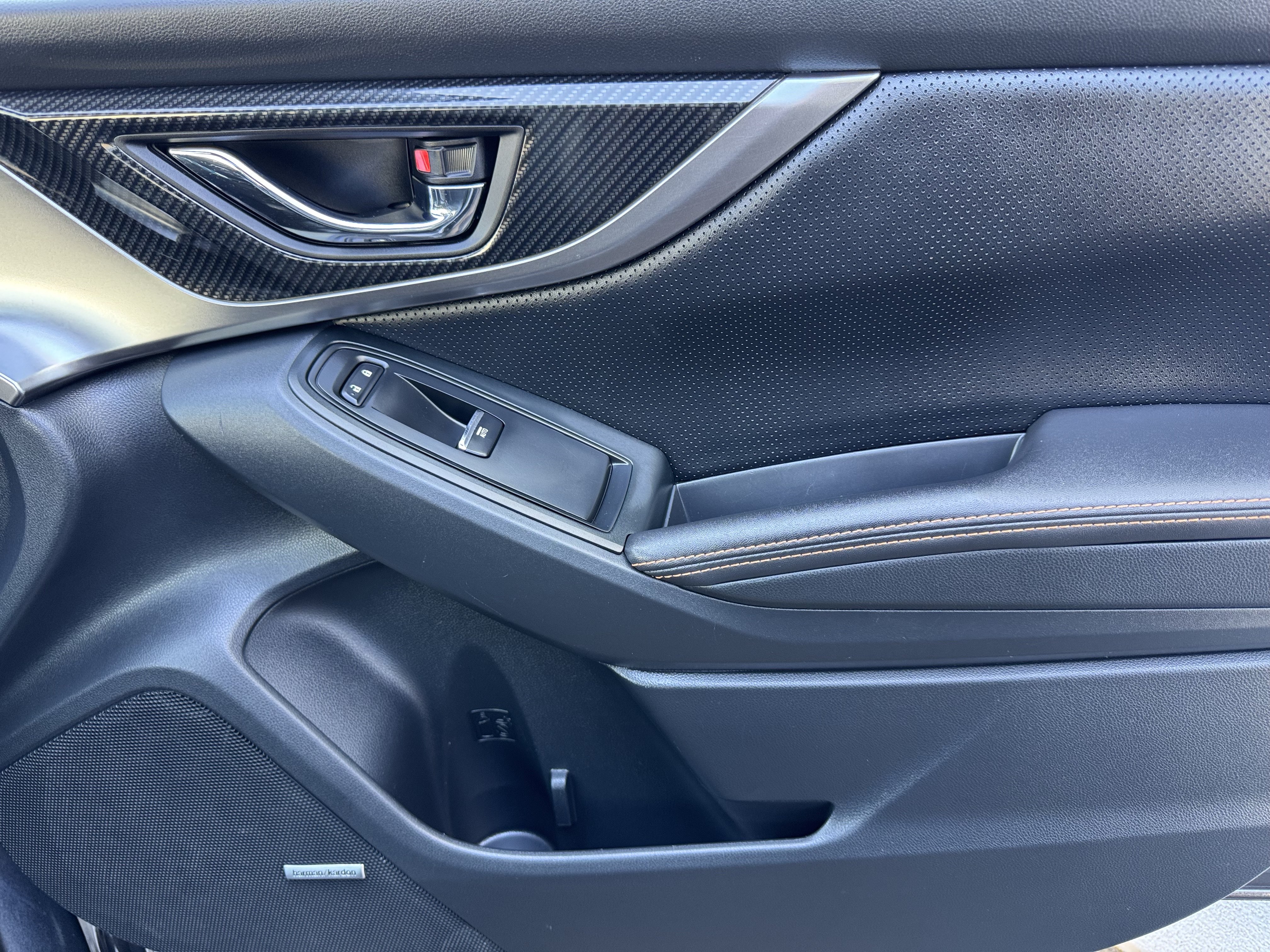 Used 2019 Subaru Crosstrek 2.0i Limited w/ Moonroof Package w/Navigation AWD/4WD image 22
