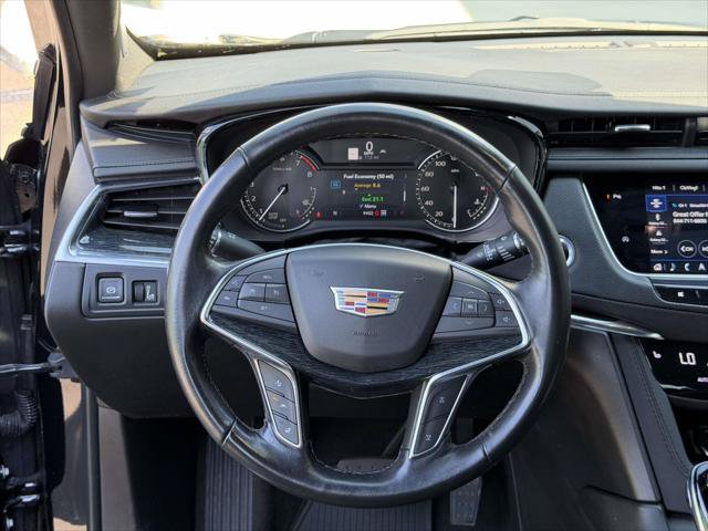 Used 2023 Cadillac XT5 Premium Luxury AWD/4WD image 17