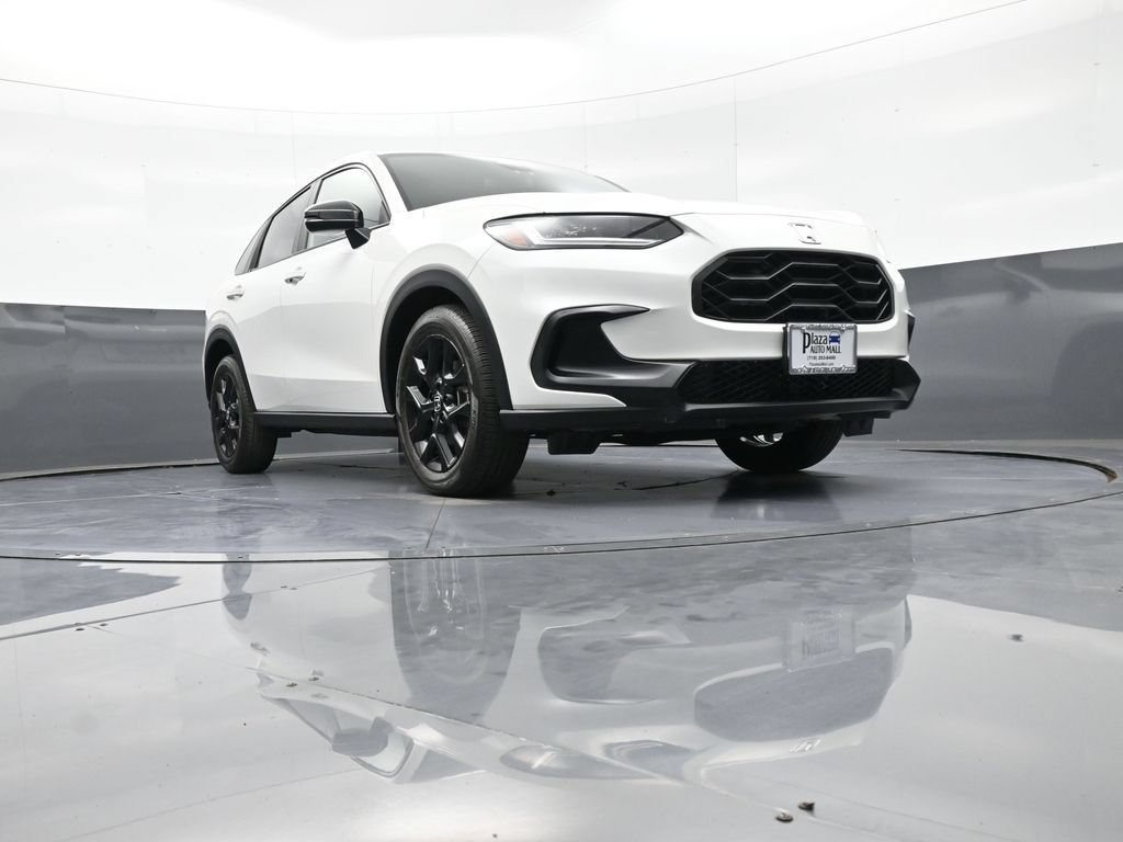 Certified 2025 Honda HR-V Sport image 26