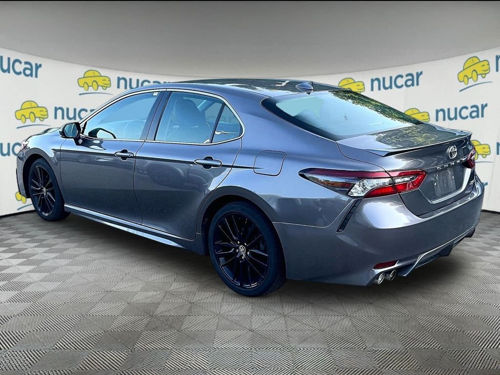 Used 2023 Toyota Camry XSE FWD image 5