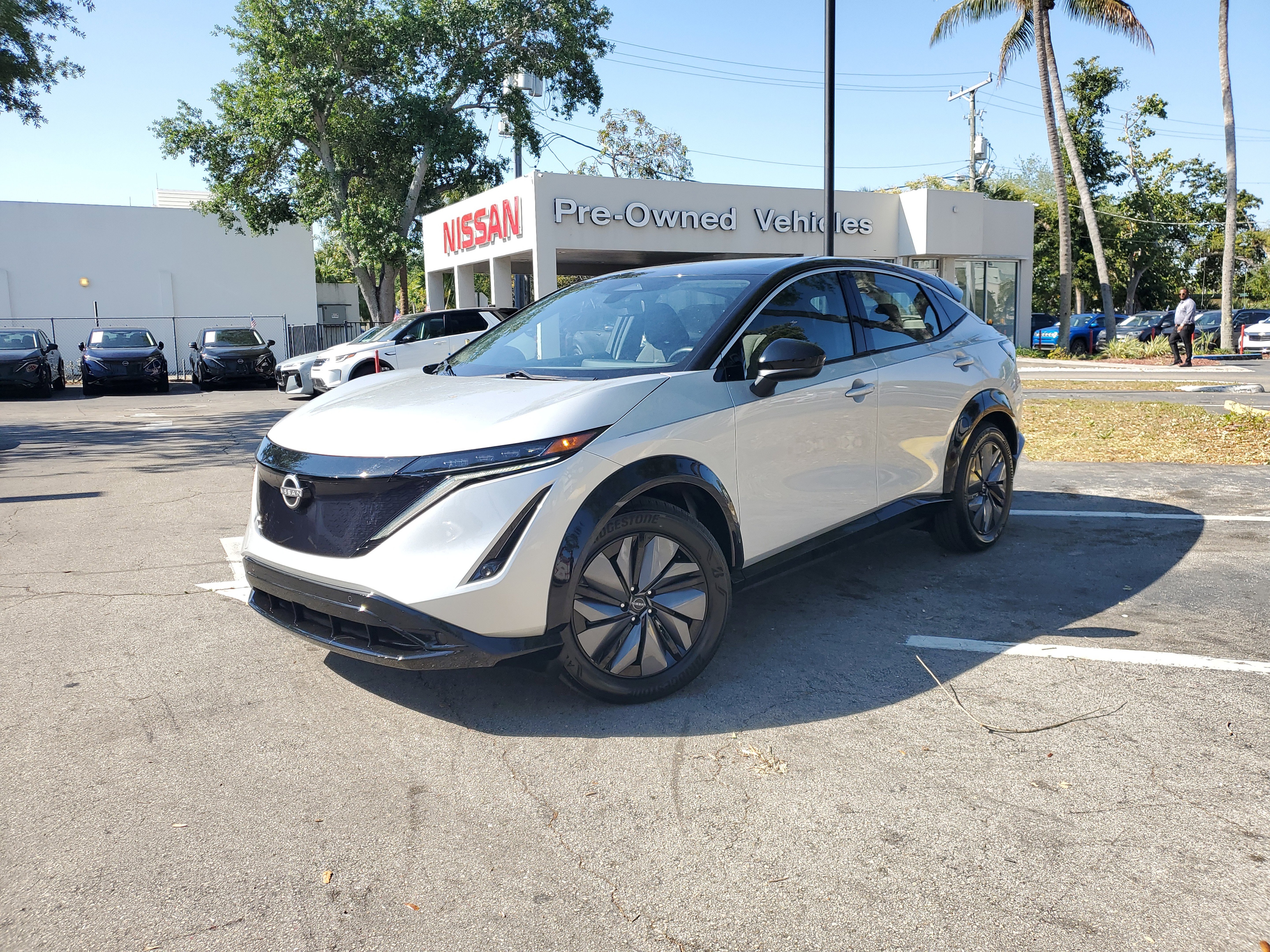 Certified 2023 Nissan Ariya FWD image 31