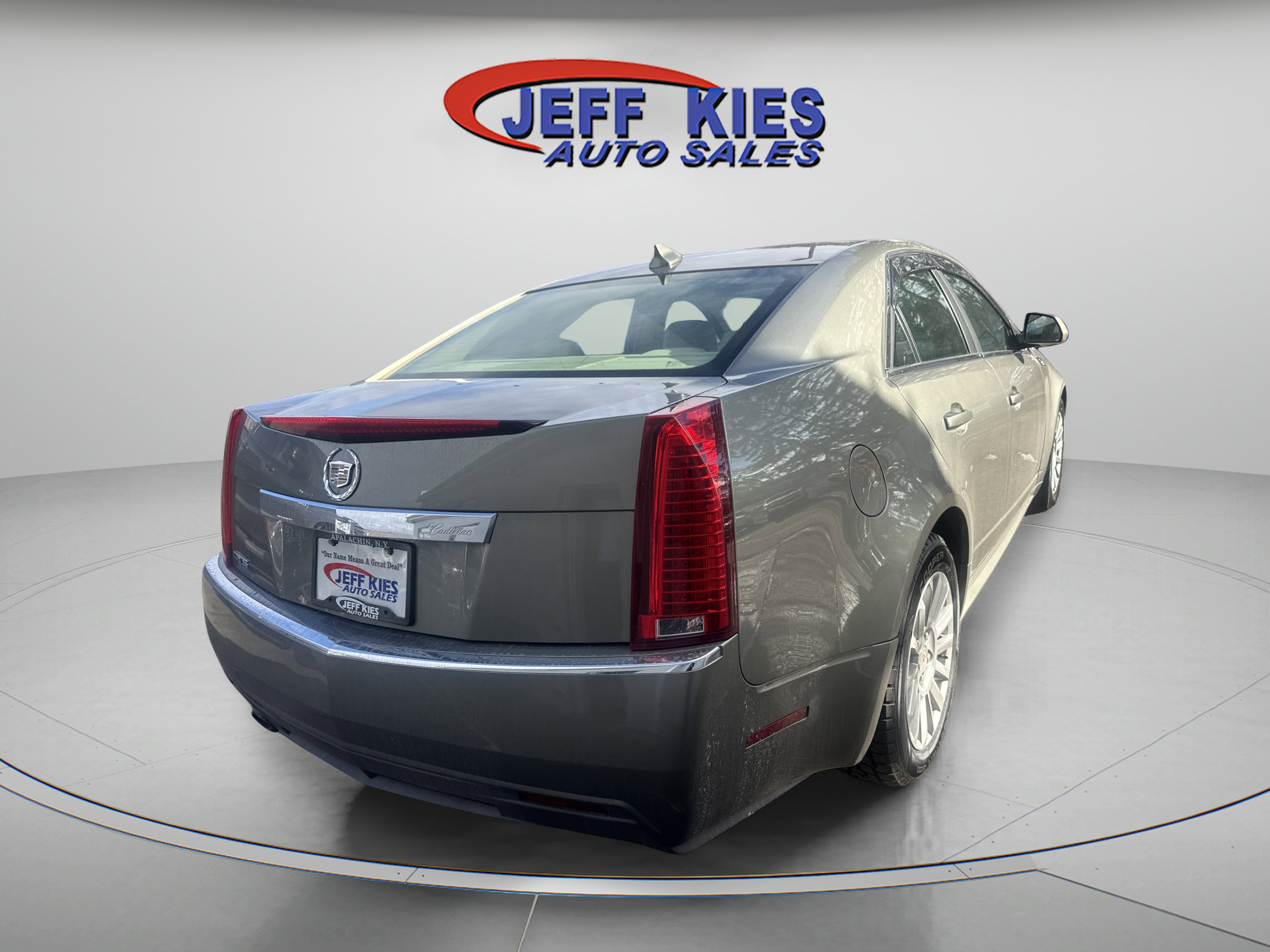 Used 2011 Cadillac CTS Sedan image 5