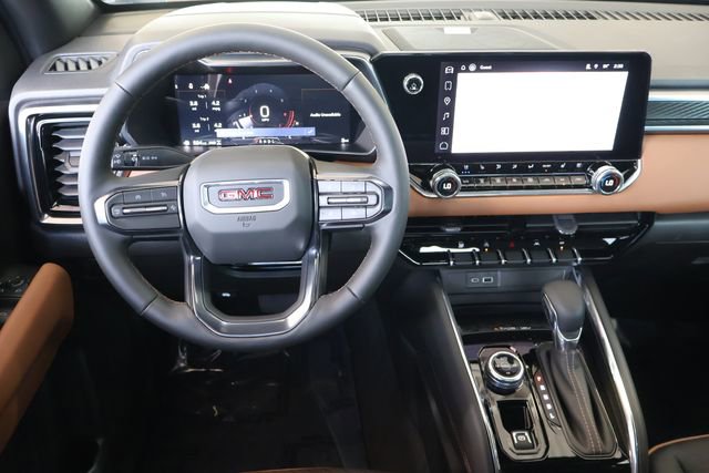 New 2026 GMC Canyon AT4 AWD/4WD image 17