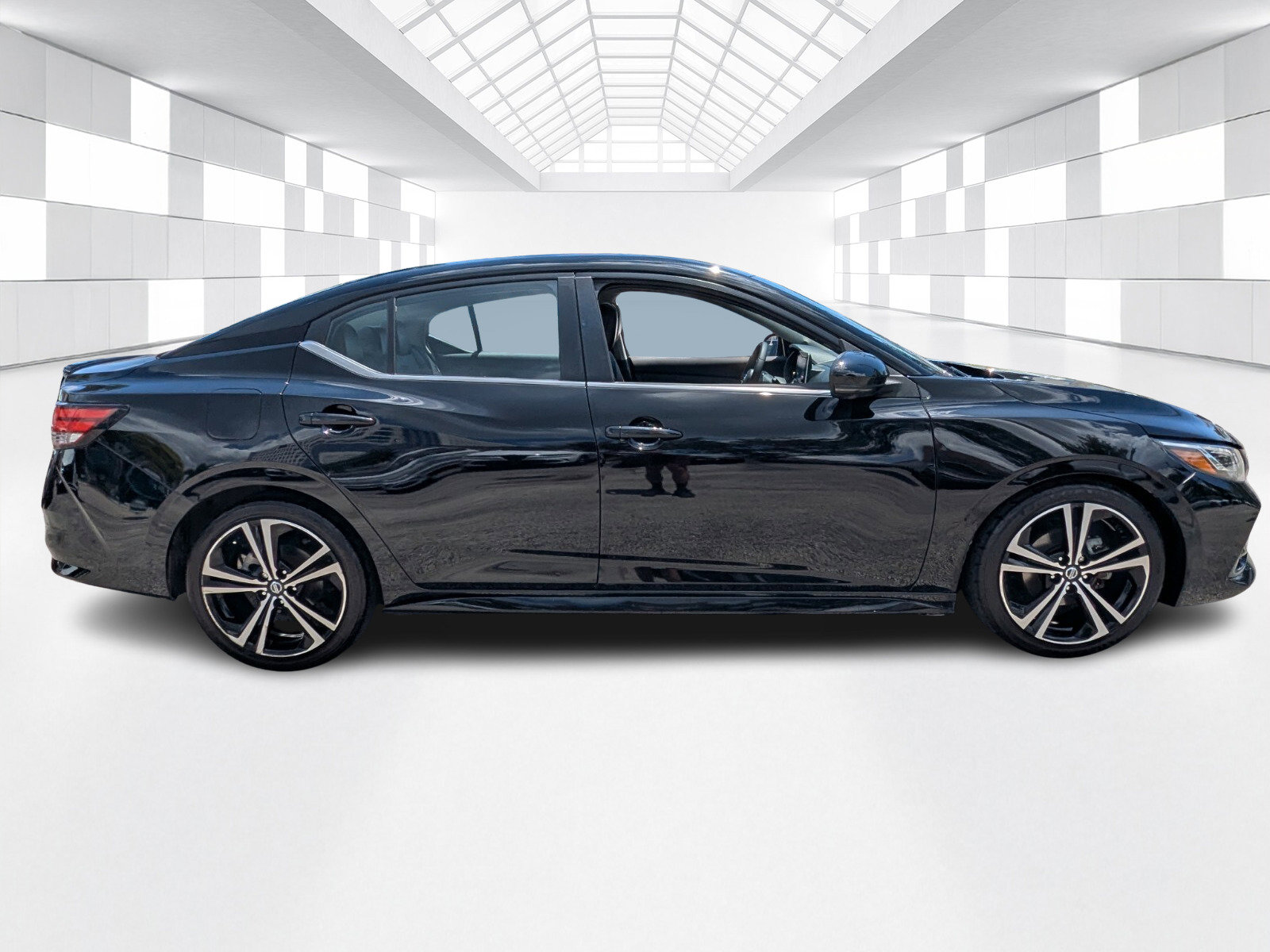 Certified 2020 Nissan Sentra SR w/ Premium Package FWD image 7