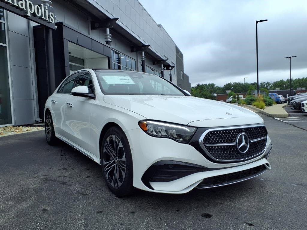 New 2025 Mercedes-Benz E 450 4MATIC Sedan image 8