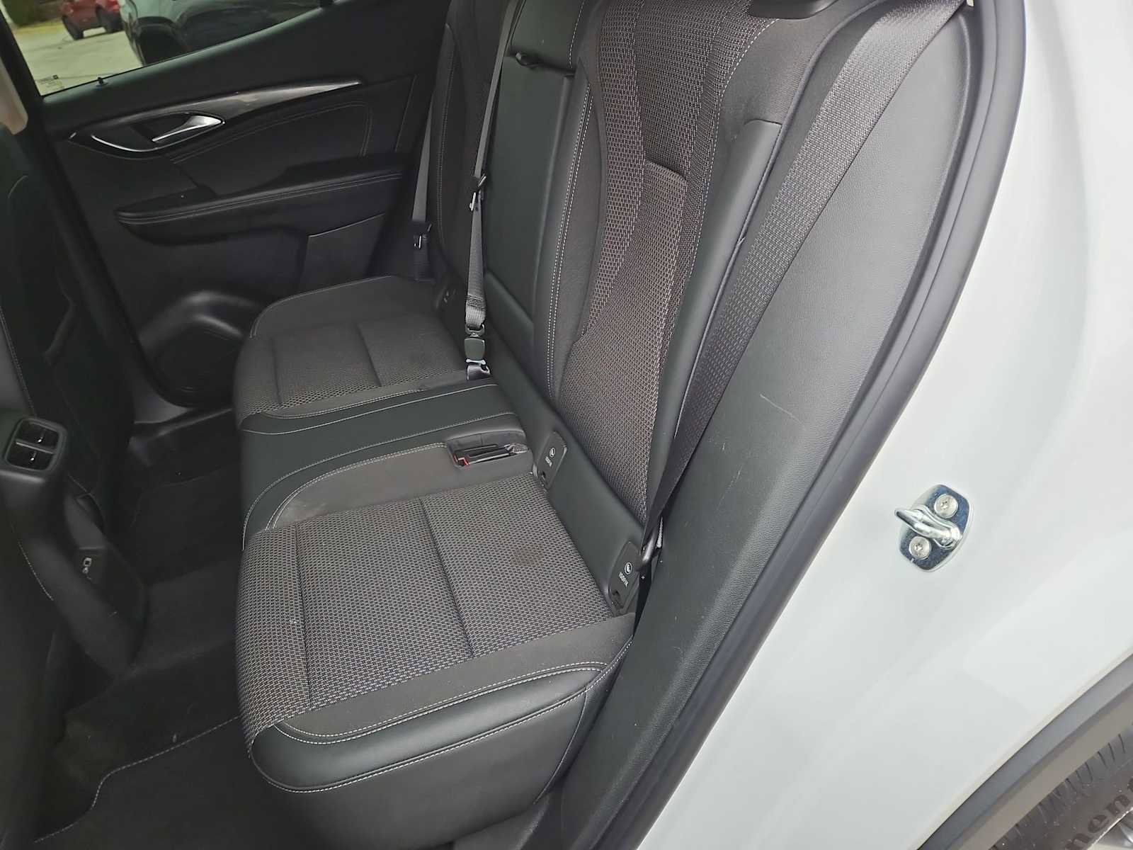 Used 2023 Buick Envision Preferred image 20