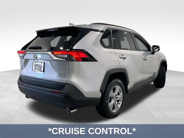 Used 2022 Toyota RAV4 XLE w/ Convenience Package AWD/4WD image 7