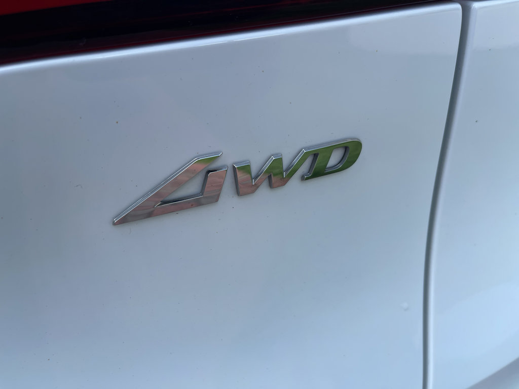 Used 2025 Genesis GV70 2.5T image 13